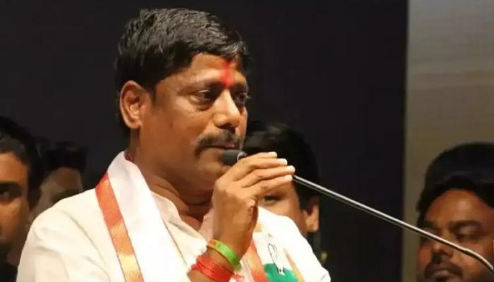 आ. रवींद्र धंगेकर काँग्रेसमधून बाहेर