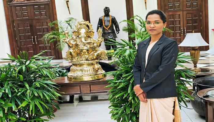 'यूपीएससी' परिक्षेत डिस्कळची दीपाली राज्यात पहिली